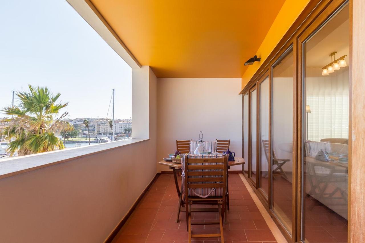 Marina Starboard Apartment, ラゴス エクステリア 写真